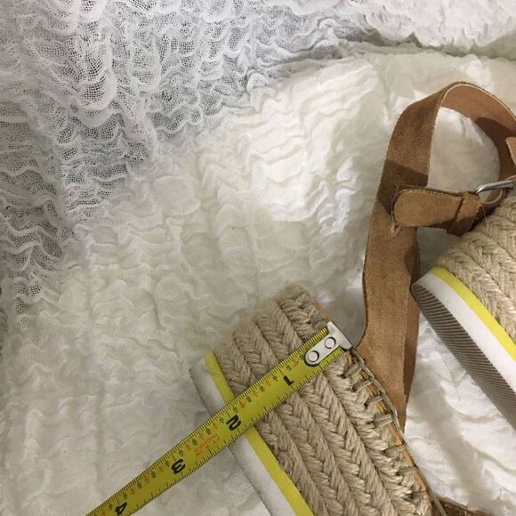 Dolce Vita Dark Tan Suede Wedges Size 8 - Picture 7 of 9